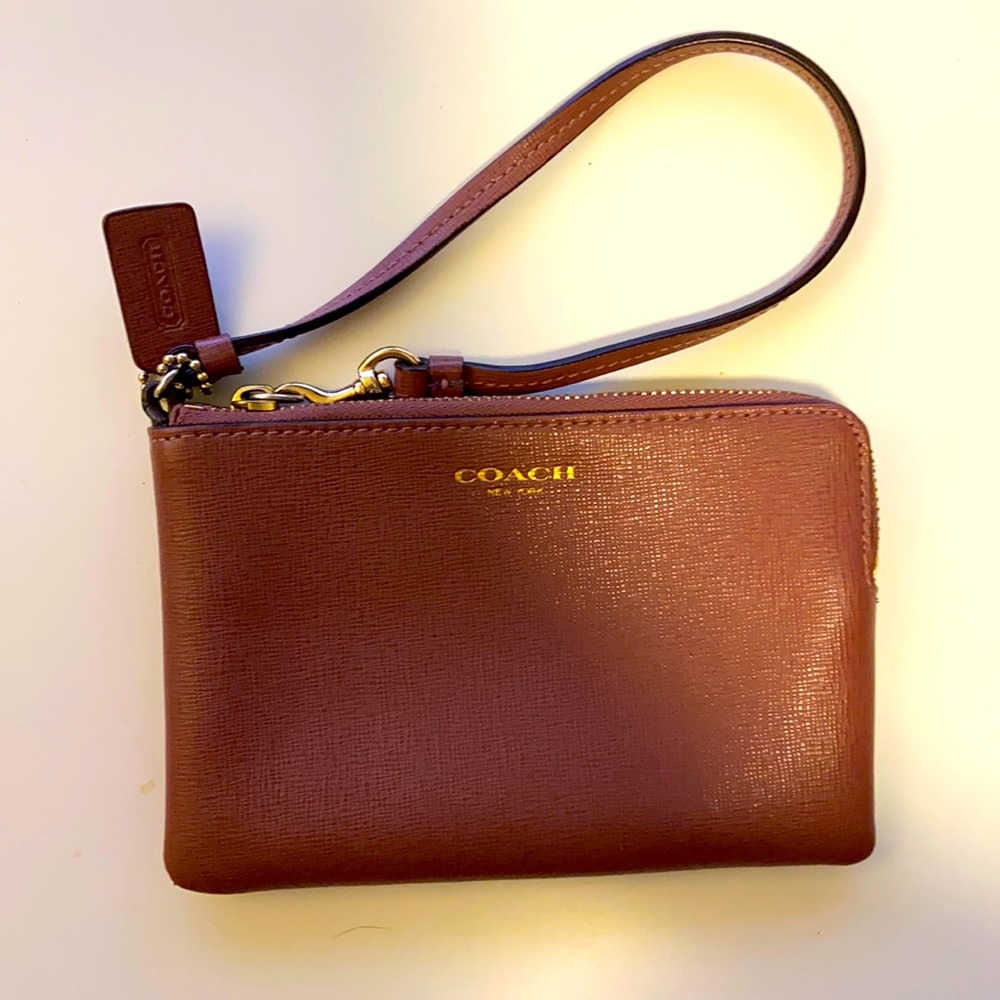 Coach wristlet, brand new, never been used